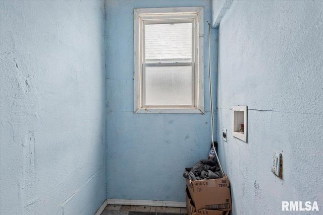 922 - 924 N 4TH Street, Springfield, IL 62702