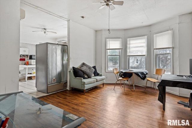 922 - 924 N 4TH Street, Springfield, IL 62702