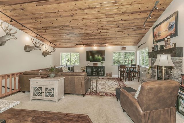 40975 Cold Springs Lane, Shaver Lake, CA 93664
