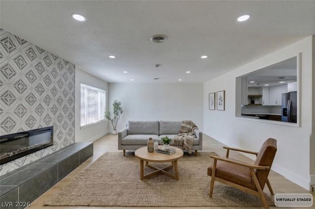 1590 Raindance Way, Las Vegas, NV 89169