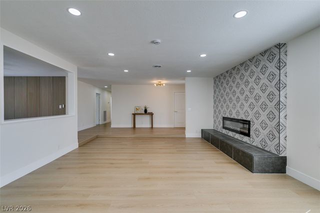 1590 Raindance Way, Las Vegas, NV 89169