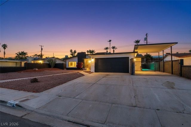 1590 Raindance Way, Las Vegas, NV 89169