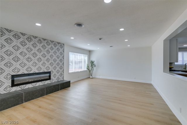 1590 Raindance Way, Las Vegas, NV 89169