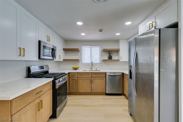 1590 Raindance Way, Las Vegas, NV 89169