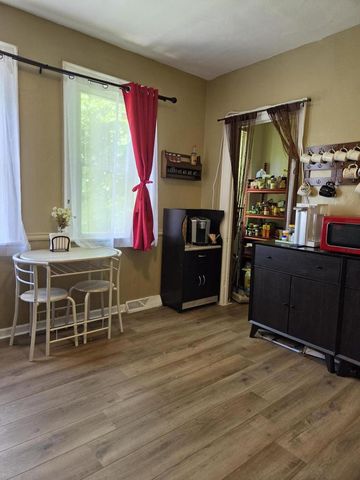 1525 N 39th STREET, Milwaukee, WI 53208