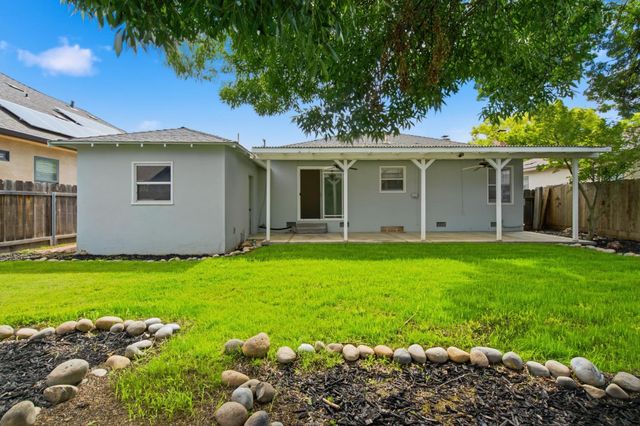 347 Vera Ave, Ripon, CA 95366
