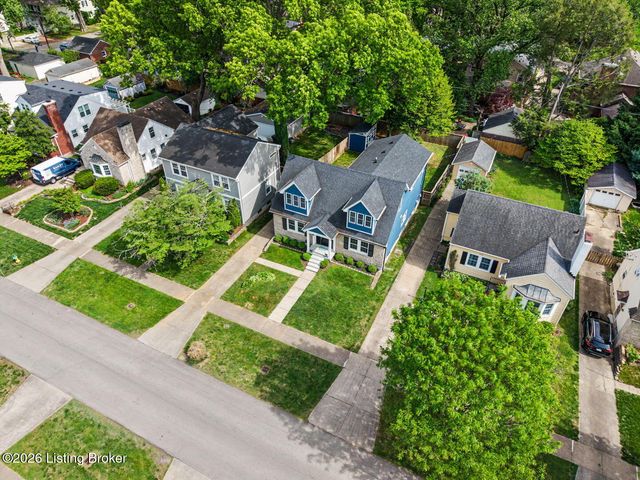 4022 Hycliffe Ave, Louisville, KY 40207