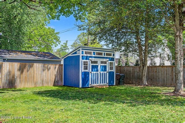 4022 Hycliffe Ave, Louisville, KY 40207