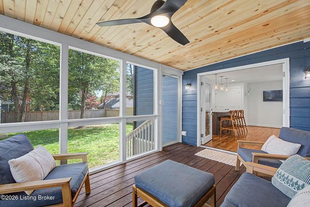 4022 Hycliffe Ave, Louisville, KY 40207