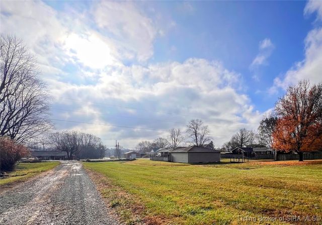 3707 Caney Road, Henryville, IN 47126