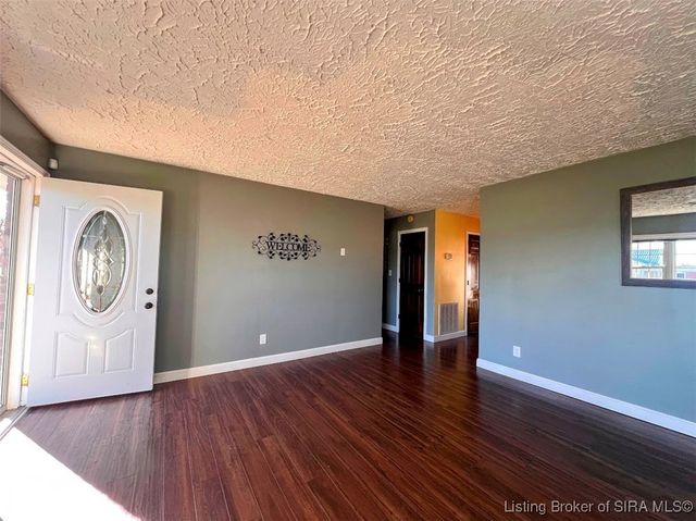 3707 Caney Road, Henryville, IN 47126