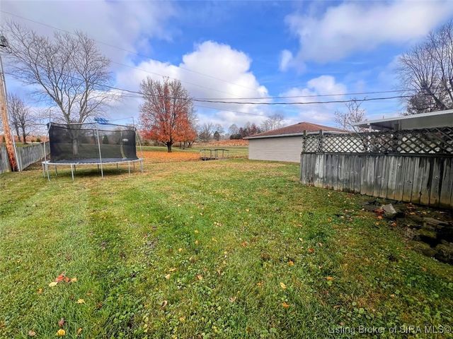 3707 Caney Road, Henryville, IN 47126