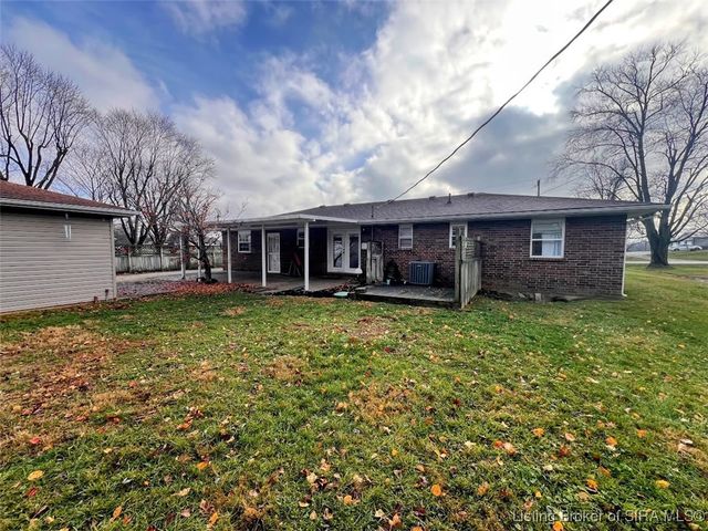 3707 Caney Road, Henryville, IN 47126