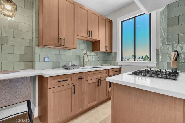 315 W 3rd 512, Long Beach, CA 90802