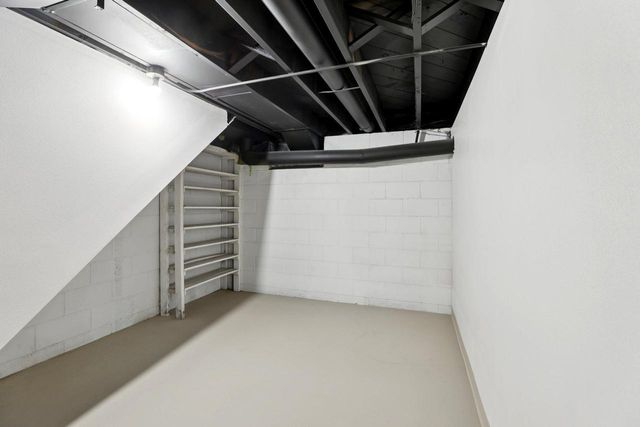 2432 Skyline DRIVE, Beloit, WI 53511