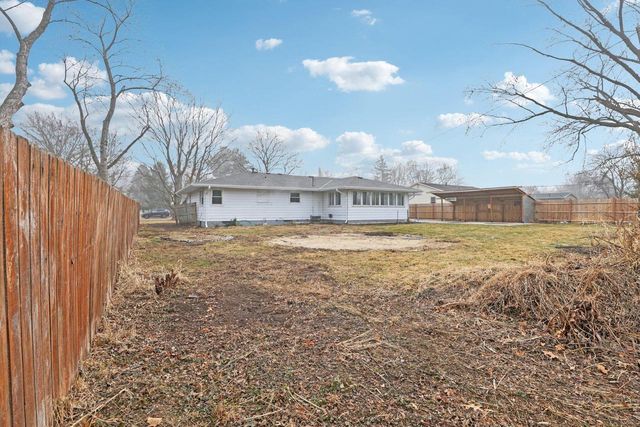 2432 Skyline DRIVE, Beloit, WI 53511