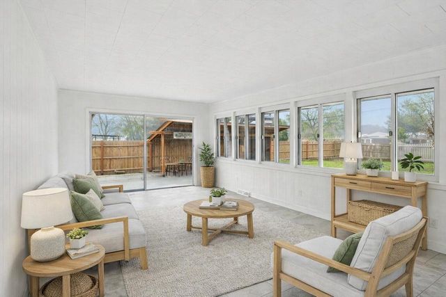 2432 Skyline DRIVE, Beloit, WI 53511