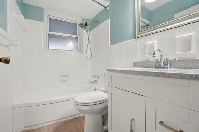 218 Center Street, Florence, KY 41042