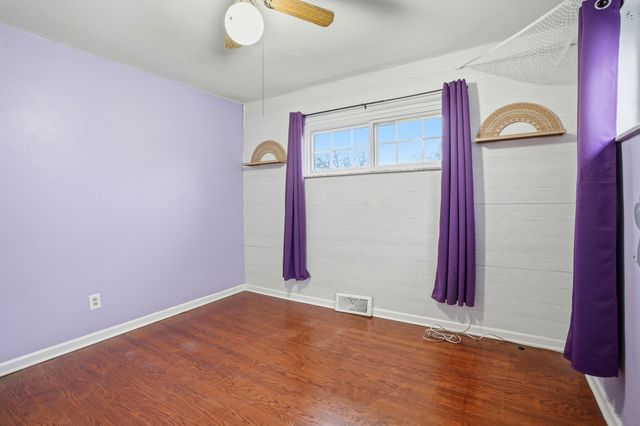 218 Center Street, Florence, KY 41042