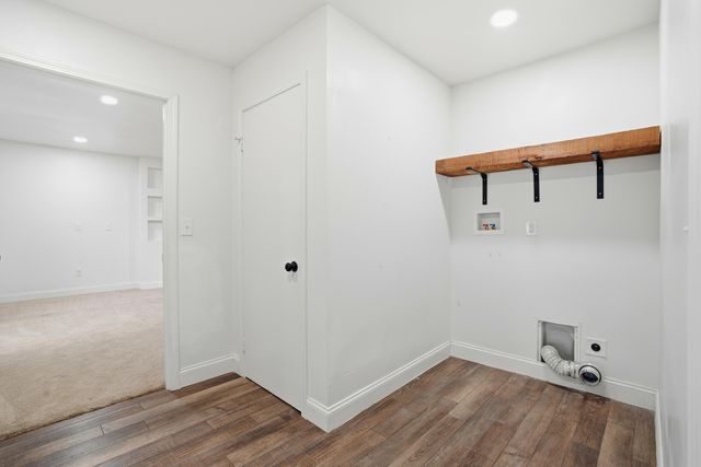 218 Center Street, Florence, KY 41042