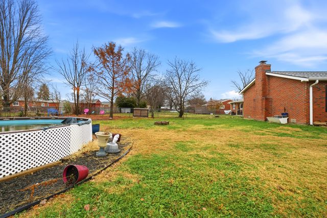 218 Center Street, Florence, KY 41042