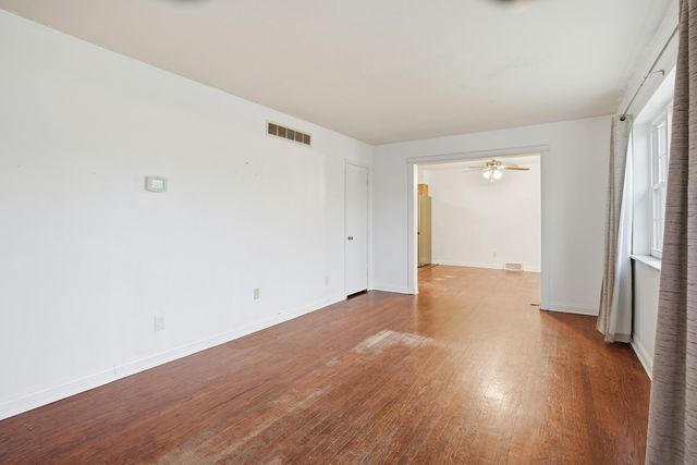 218 Center Street, Florence, KY 41042