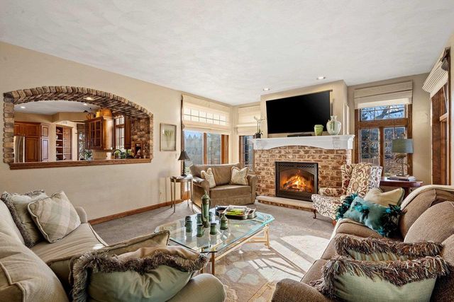 3117 W TWIN WILLOW COURT, Appleton, WI 54914