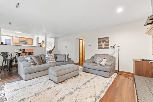 990 Wimbleton Drive, Medina, OH 44256