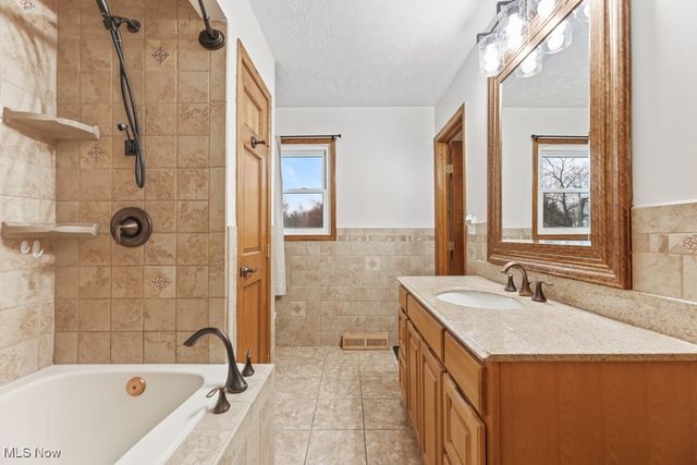 990 Wimbleton Drive, Medina, OH 44256