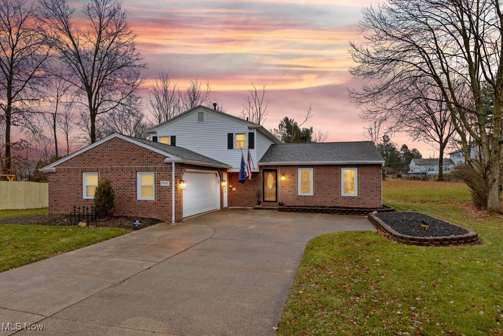 990 Wimbleton Drive, Medina, OH 44256