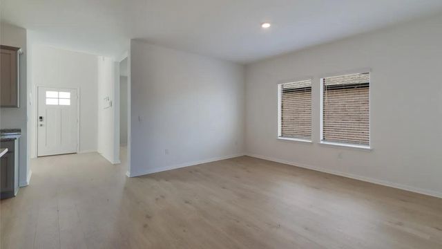 2421 Cattle Baron TRL, Leander, TX 78641