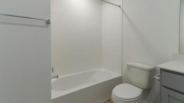 2421 Cattle Baron TRL, Leander, TX 78641