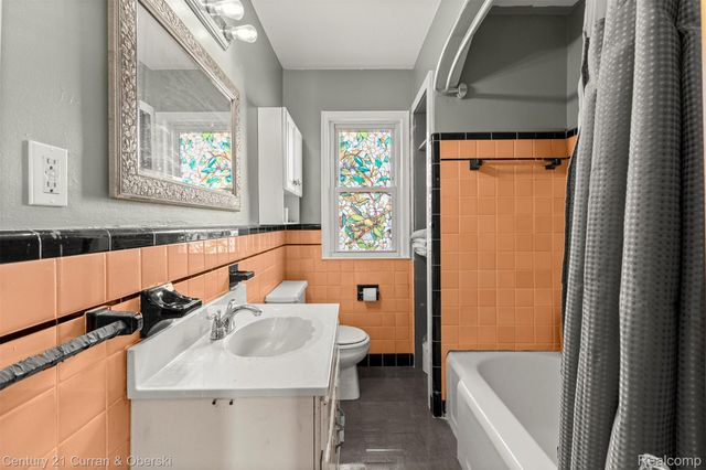 18022 Harman Street, Melvindale, MI 48122