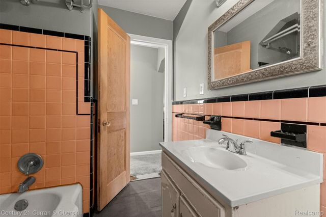 18022 Harman Street, Melvindale, MI 48122