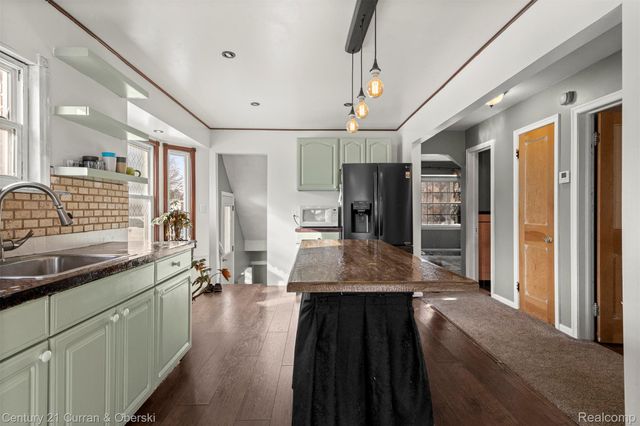 18022 Harman Street, Melvindale, MI 48122