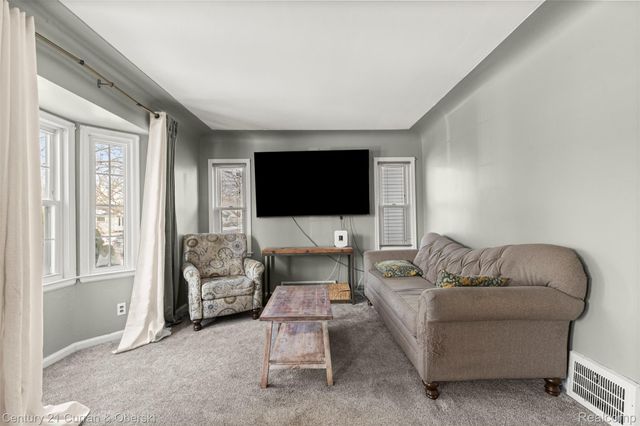 18022 Harman Street, Melvindale, MI 48122