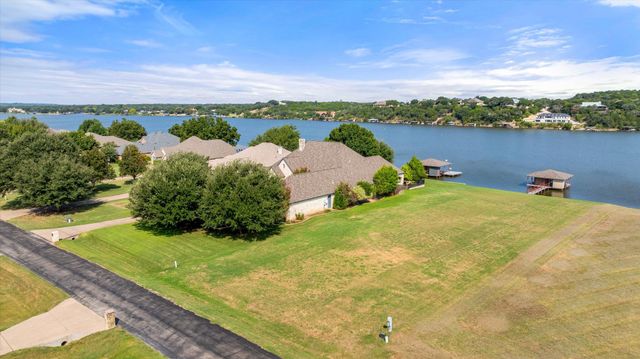 1208 E Baja Court, Granbury, TX 76048
