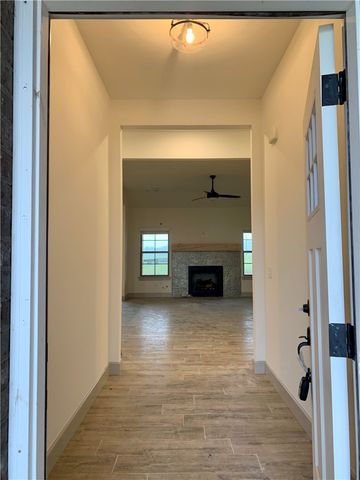 1036 Parker Lane, Pea Ridge, AR 72751