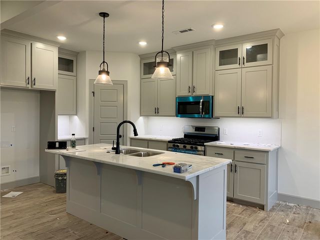 1036 Parker Lane, Pea Ridge, AR 72751