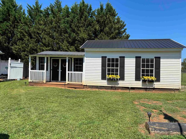 231 Summer Lady Lane, Boiling Springs, SC 29316