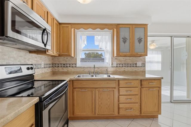 4834 DARLINGTON ROAD, Holiday, FL 34690