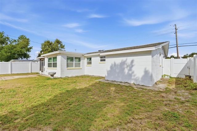 4834 DARLINGTON ROAD, Holiday, FL 34690