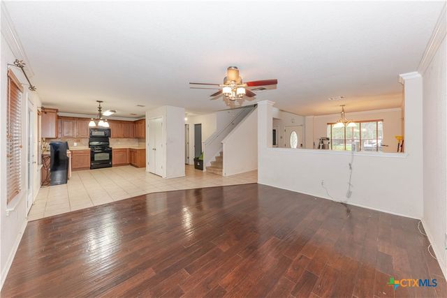 310 Antelope Trail, Bastrop, TX 78602