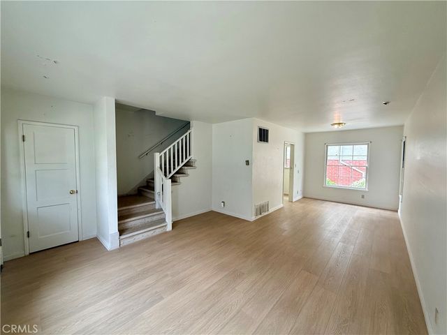 111 W Mountain 2, Glendale, CA 91207