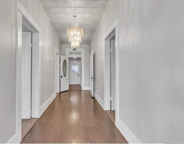 301 N Cunningham, Marion, TX 78124