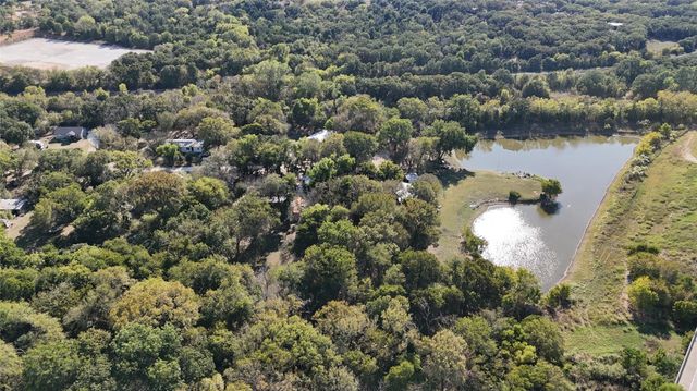 6702 Peach Tree Street, Alvarado, TX 76009