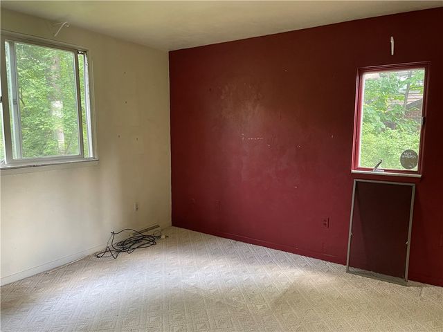 329 Stoneybrooke Drive, Cheswick, PA 15024