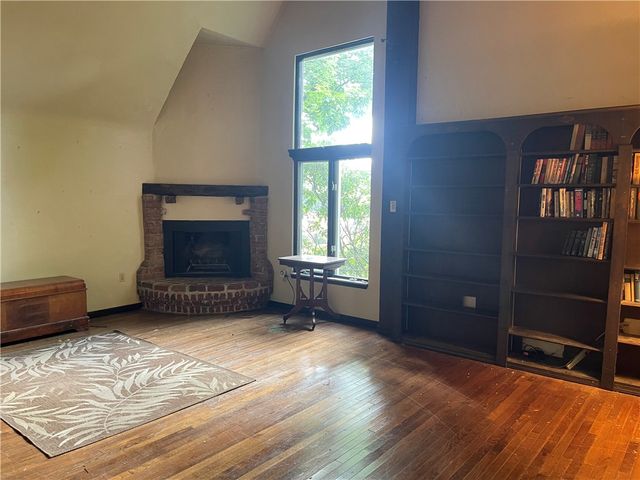329 Stoneybrooke Drive, Cheswick, PA 15024