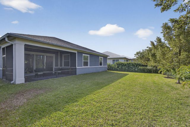 1109 Deer Haven Drive, Loxahatchee, FL 33470