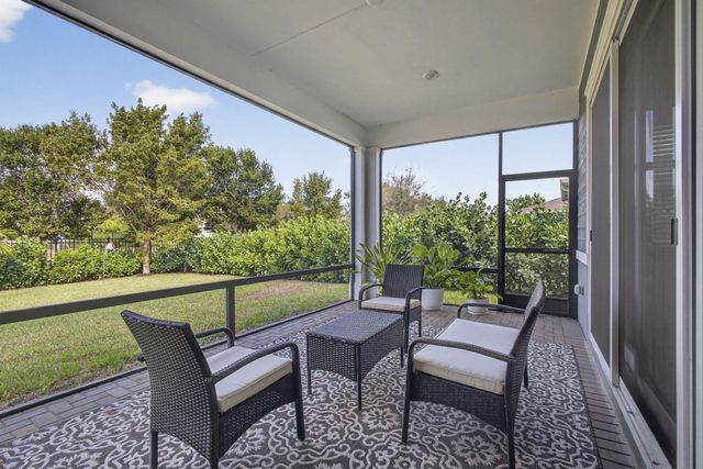 1109 Deer Haven Drive, Loxahatchee, FL 33470